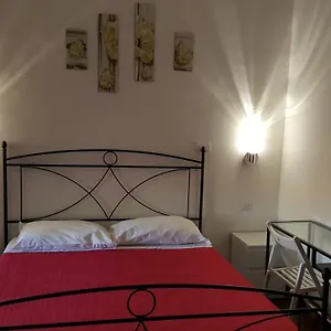  Bed & Breakfast Domus Vatican Holiday's Italia